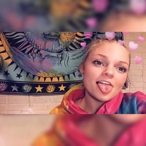 Meet your Posher, Tala